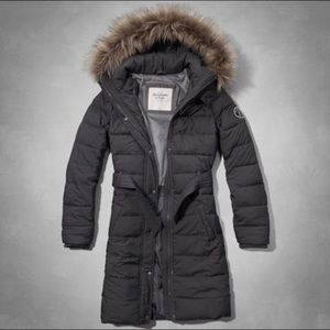 Navy blue Parka with fur!